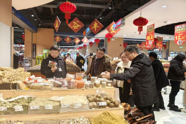 嘉禾縣市場(chǎng)監(jiān)督管理局開(kāi)展節(jié)前計(jì)量專項(xiàng)檢查，護(hù)航預(yù)包裝與散裝食品市場(chǎng)公平